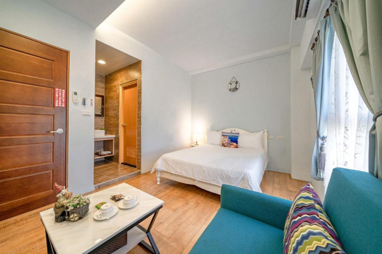 Aurora Castle Guest House La Đông Ngoại thất bức ảnh